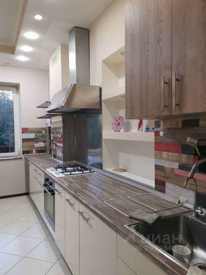 5-комнатная квартира, 160 м² — фотография 2