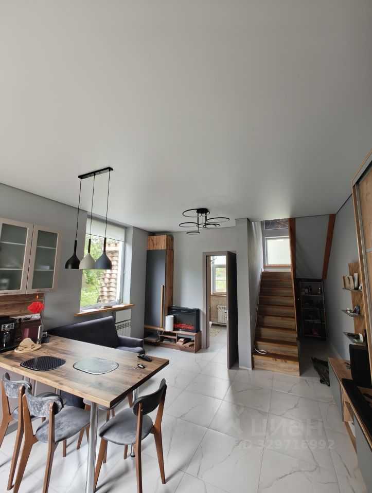 2-комнатная квартира, 84 м²