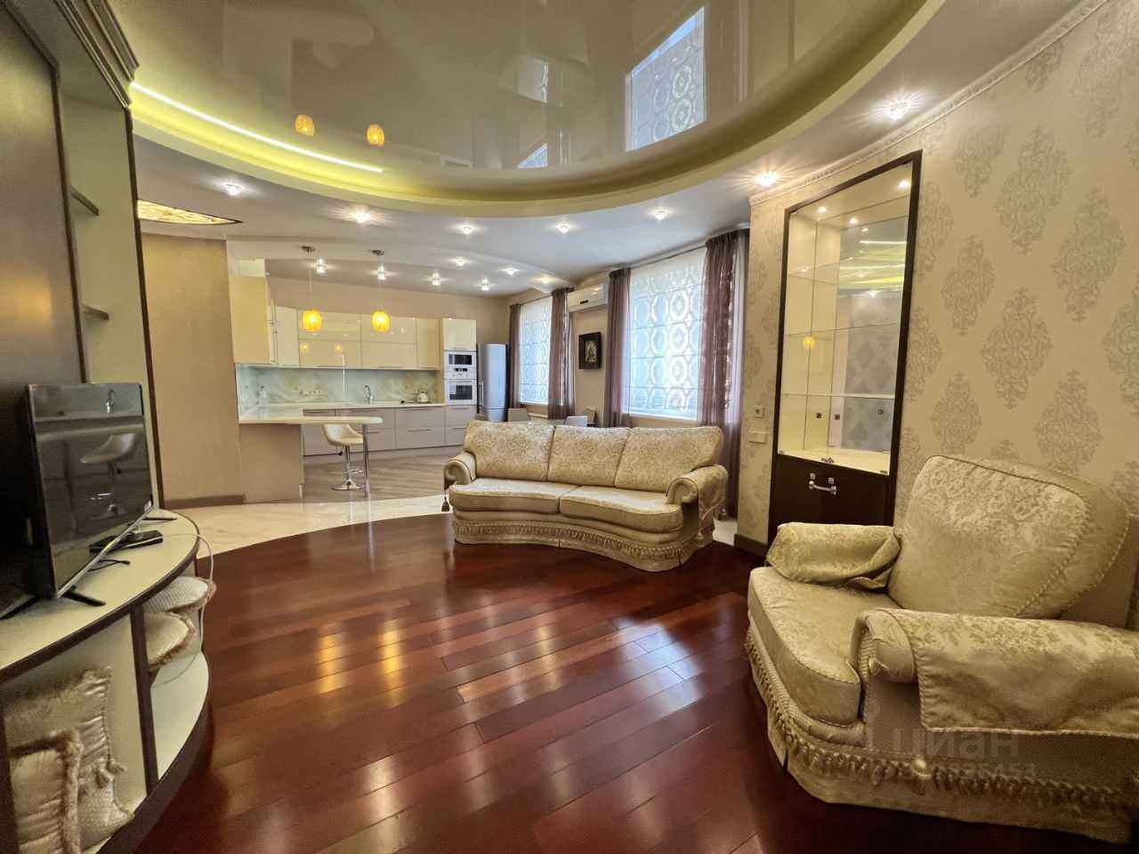 3-комнатная квартира, 102,3 м² — фотография 2
