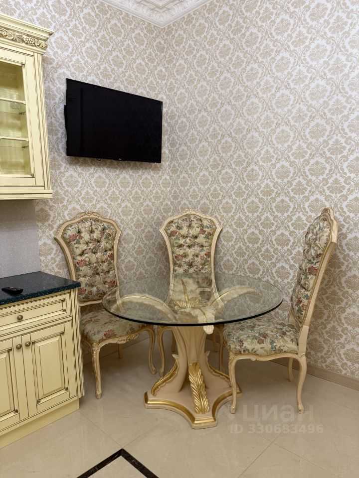 2-комнатная квартира, 62 м² — фотография 2