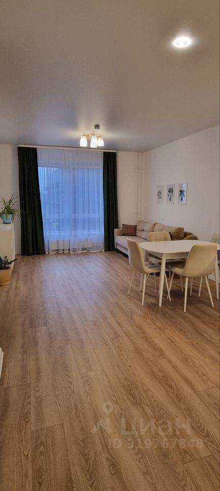3-комнатная квартира, 90 м² — фотография 3