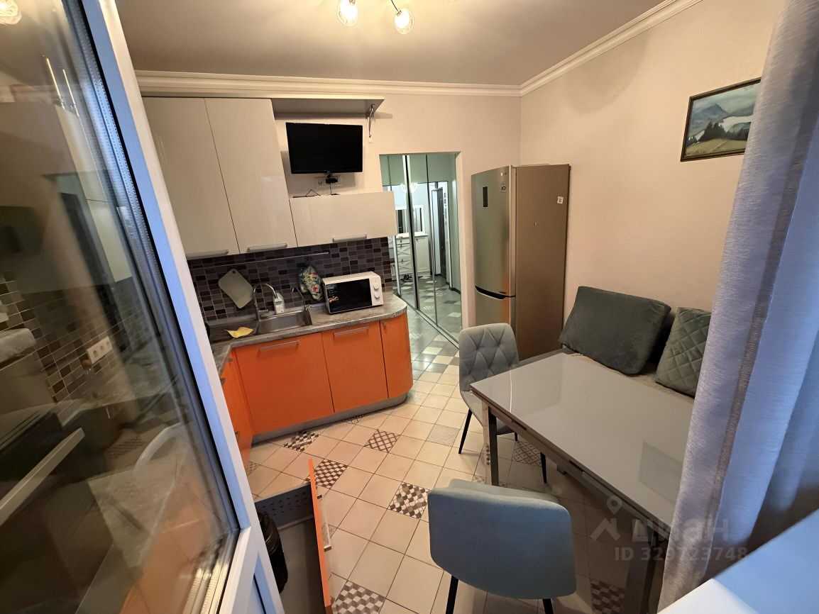 2-комнатная квартира, 66,7 м² — фотография 3
