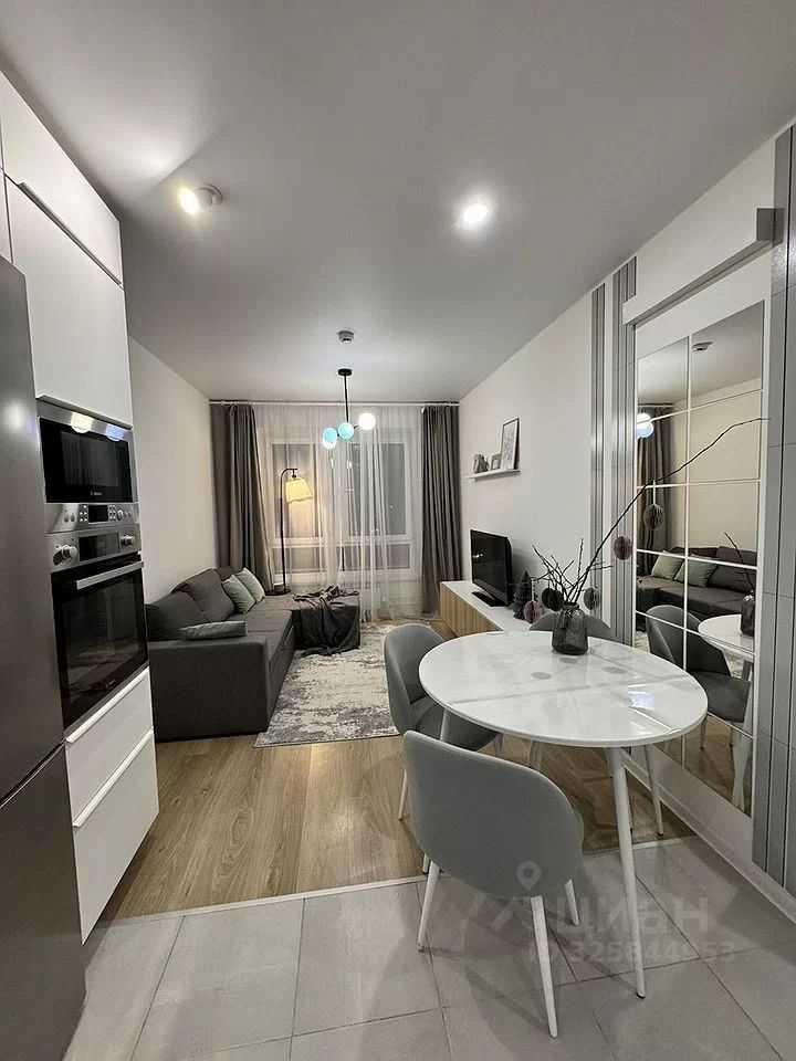 4-комнатная квартира, 77 м² — фотография 2