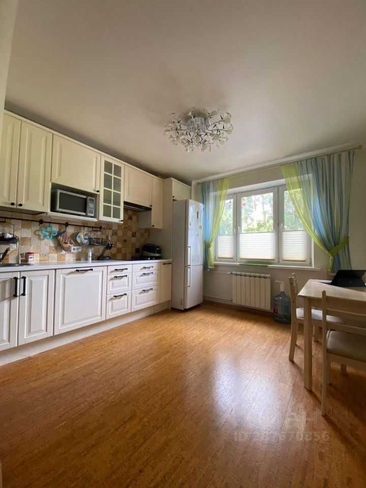 3-комнатная квартира, 90 м² — фотография 2