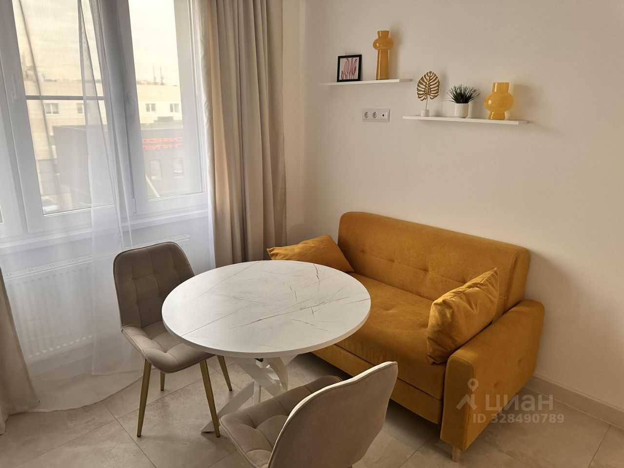 1-комнатная квартира, 42 м² — фотография 2