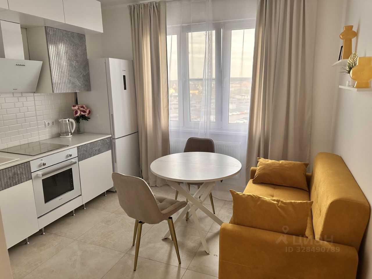 1-комнатная квартира, 42 м² — фотография 3