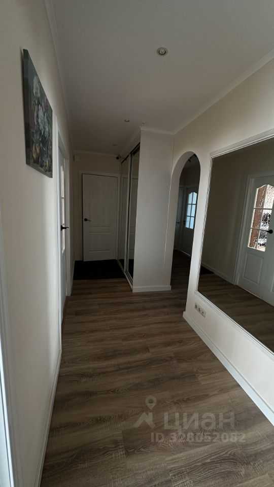 4-комнатная квартира, 96 м² — фотография 3