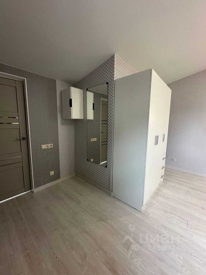 1-комнатная квартира, 56 м² — фотография 3