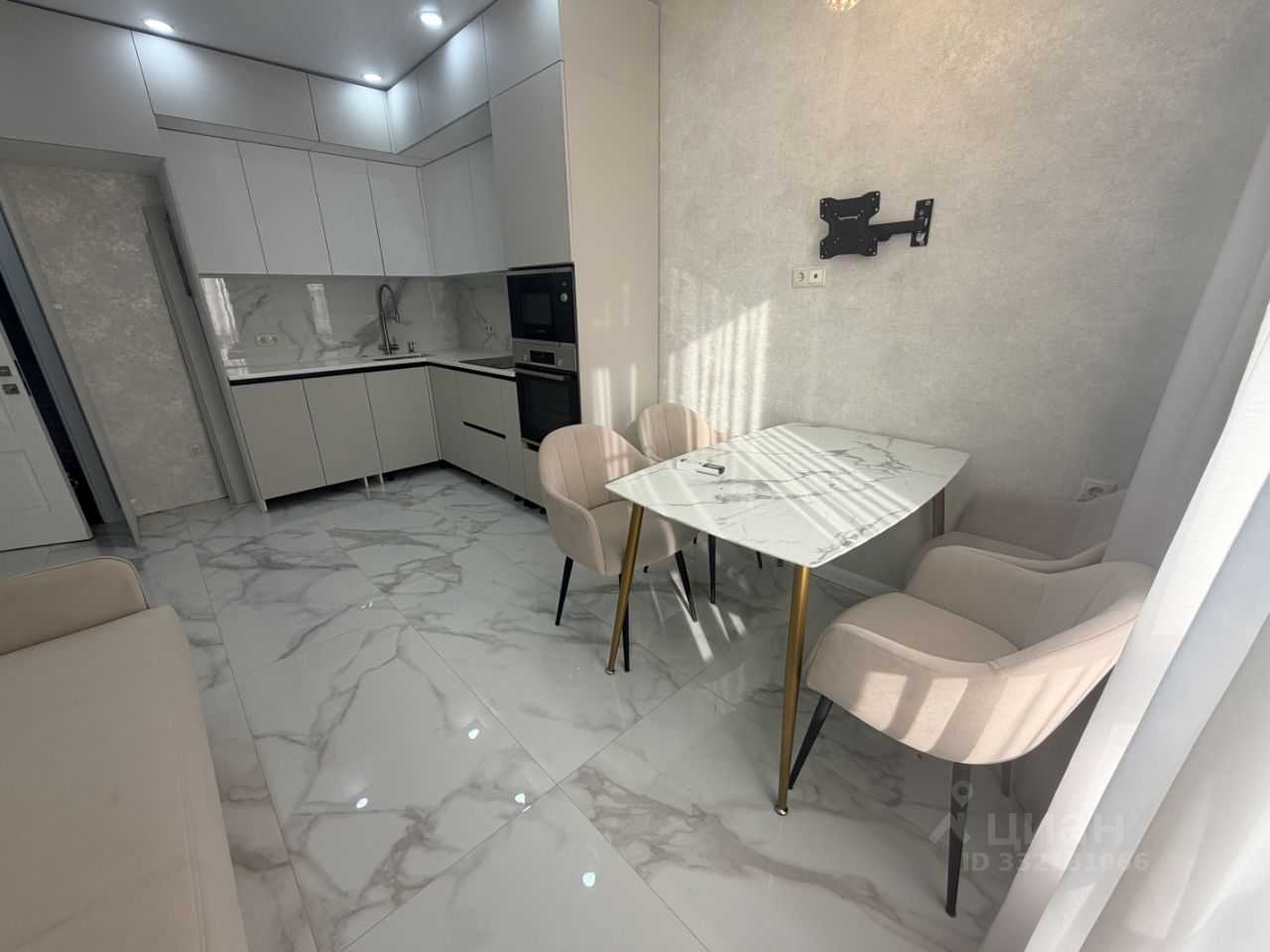 2-комнатная квартира, 40 м² — фотография 2