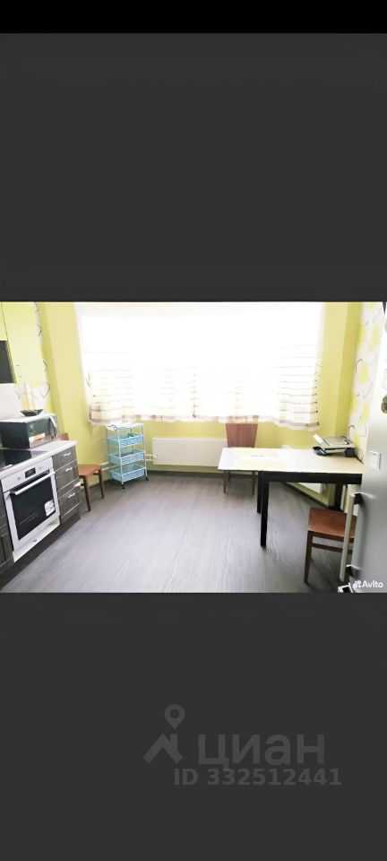 3-комнатная квартира, 80 м² — фотография 2
