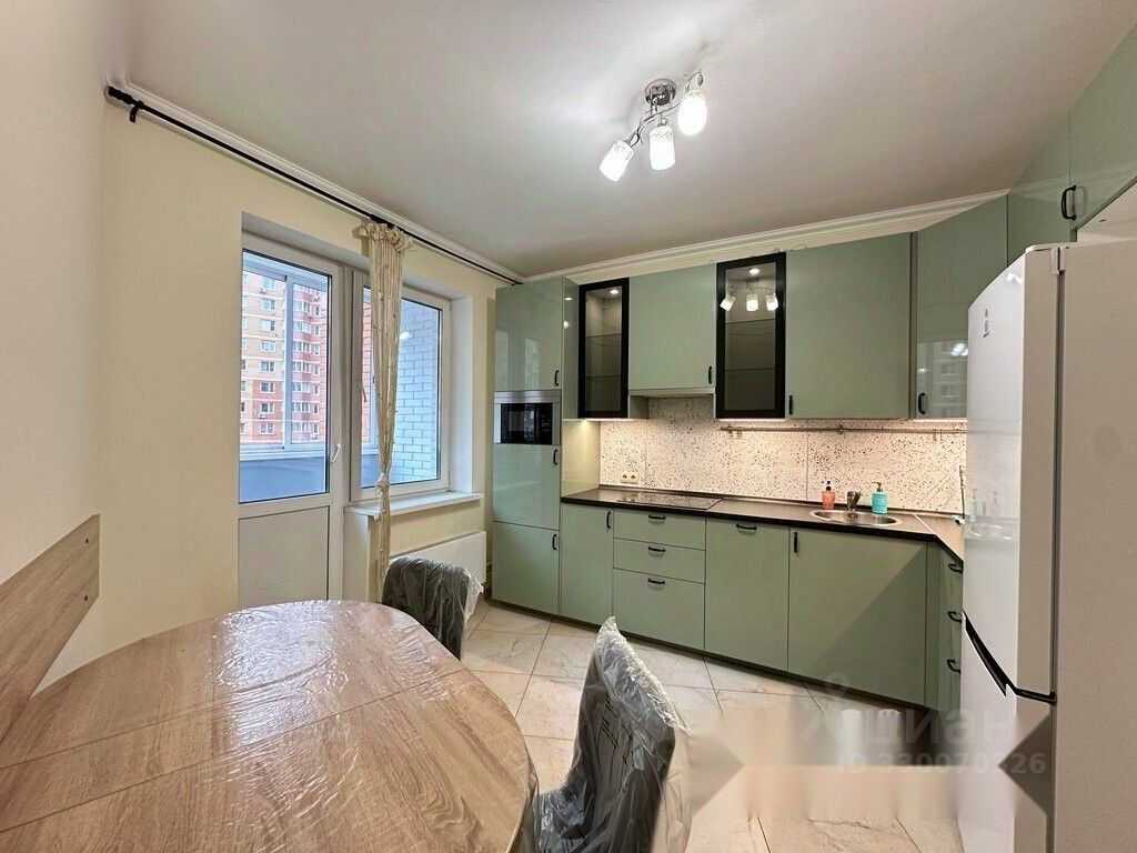 2-комнатная квартира, 72 м²