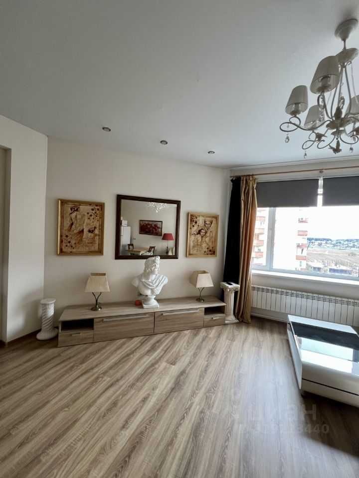 1-комнатная квартира, 55,6 м² — фотография 2