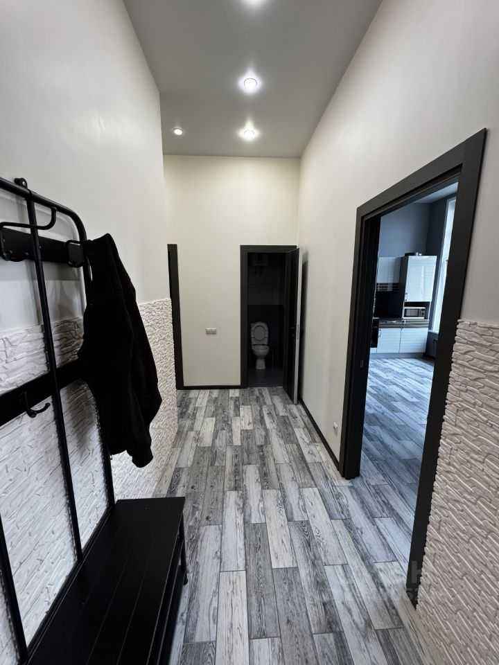 2-комнатная квартира, 69 м² — фотография 2