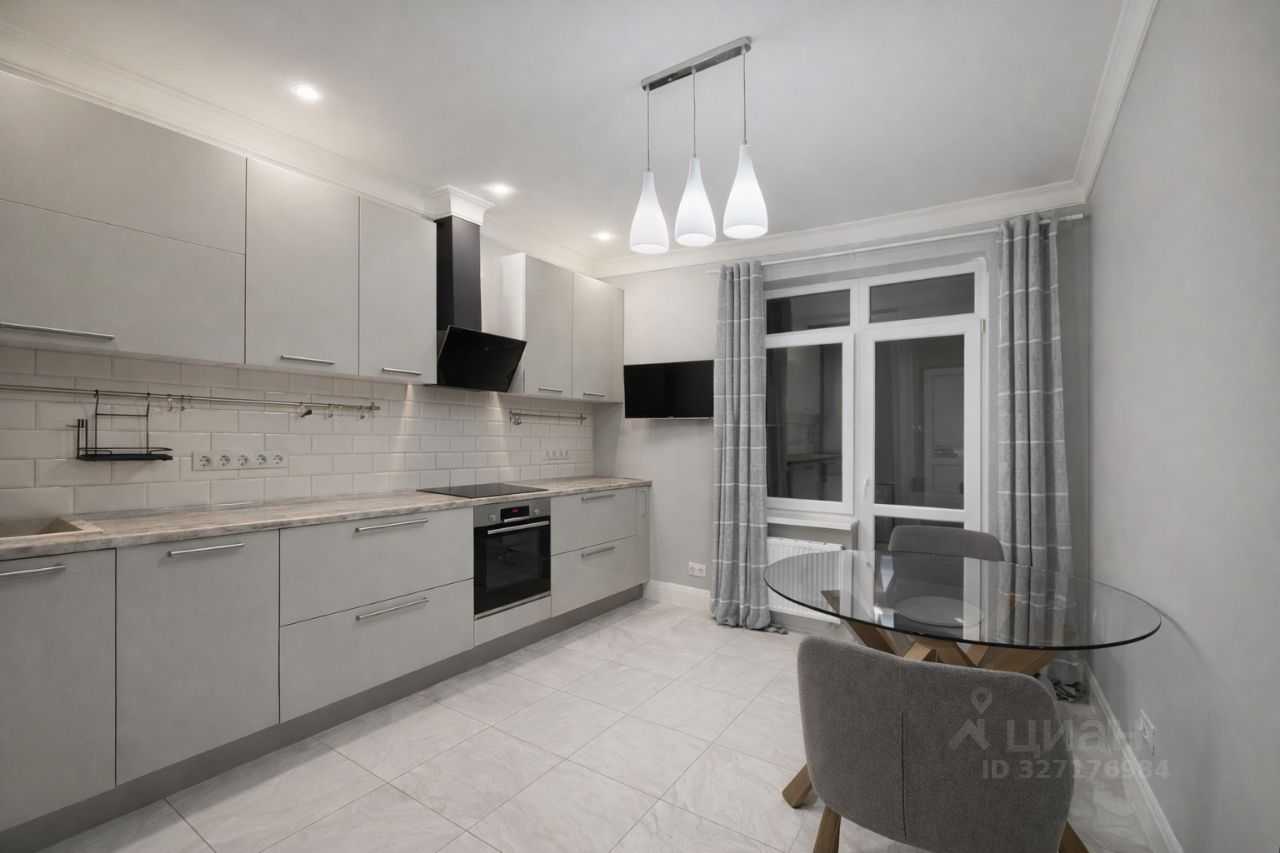 2-комнатная квартира, 70 м² — фотография 3