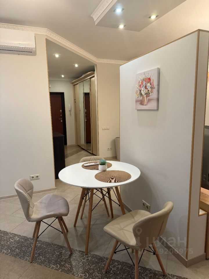1-комнатная квартира, 47 м² — фотография 2