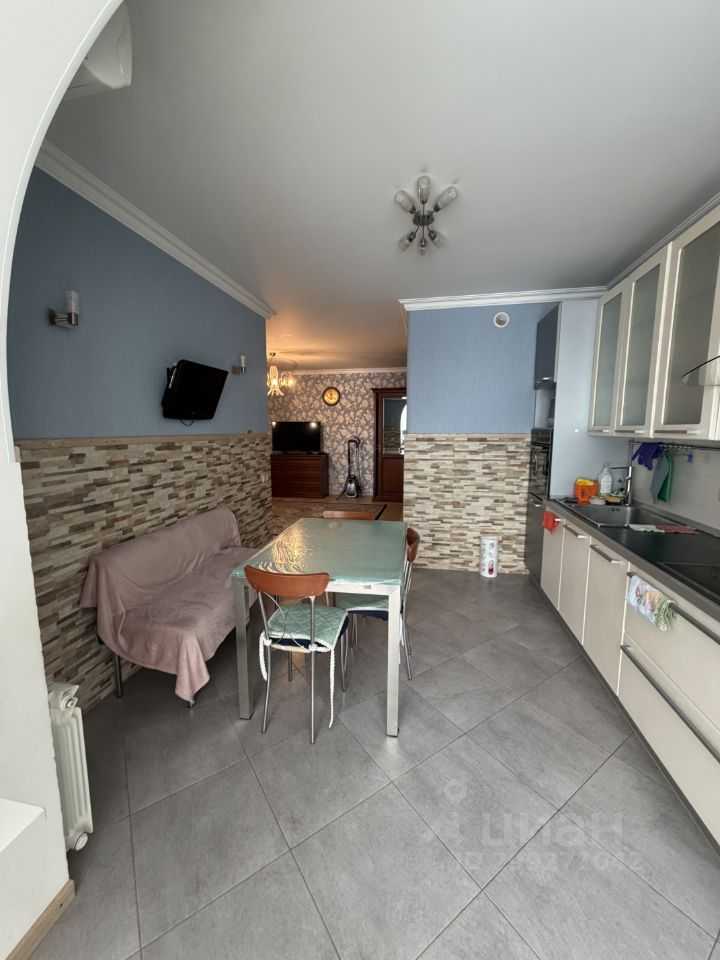 3-комнатная квартира, 72 м²