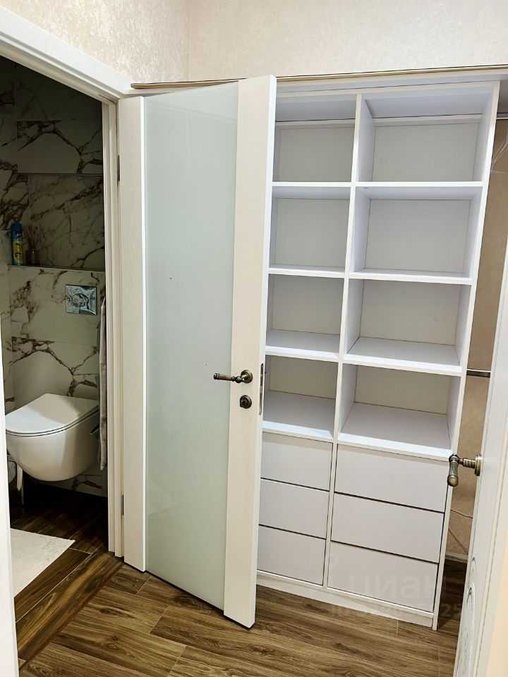 2-комнатная квартира, 66 м² — фотография 2