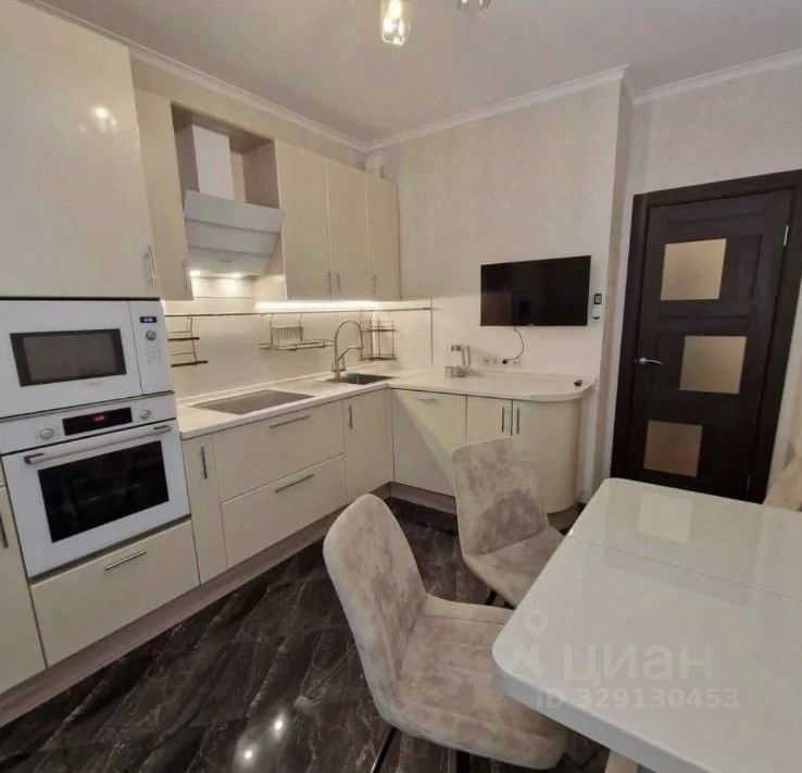 2-комнатная квартира, 72 м²