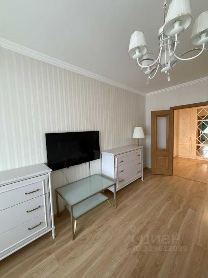 2-комнатная квартира, 62 м² — фотография 3