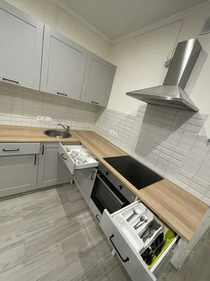1-комнатная квартира, 50 м² — фотография 2