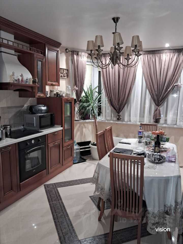 3-комнатная квартира, 80 м²