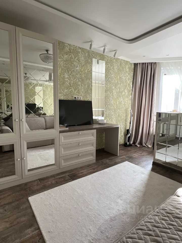 1-комнатная квартира, 42 м²