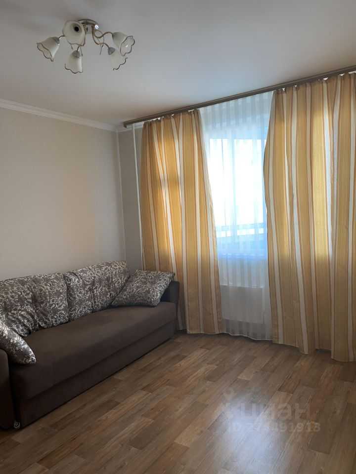 2-комнатная квартира, 63 м² — фотография 3