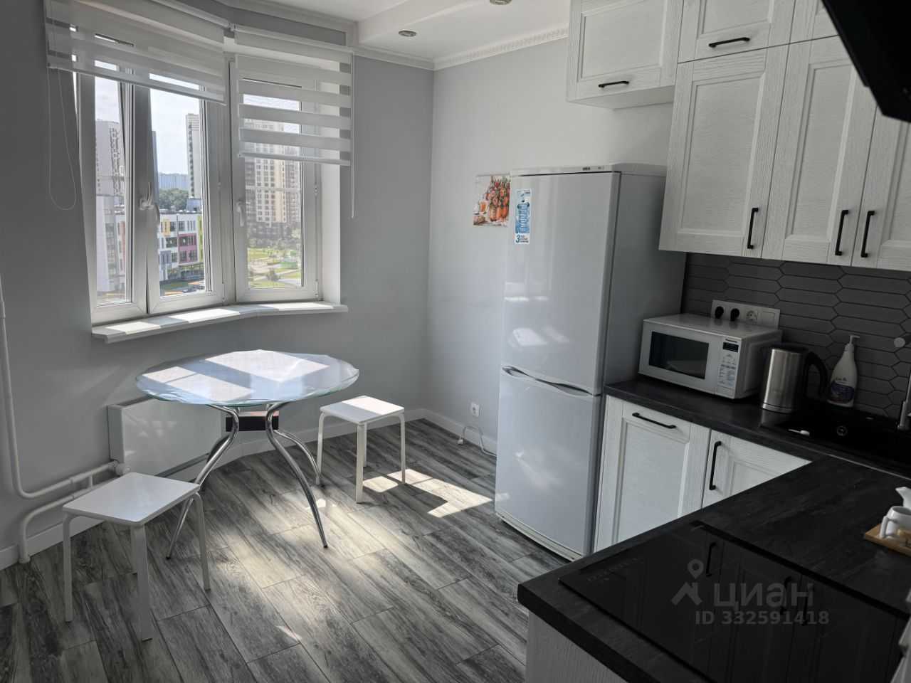 1-комнатная квартира, 37,6 м² — фотография 2