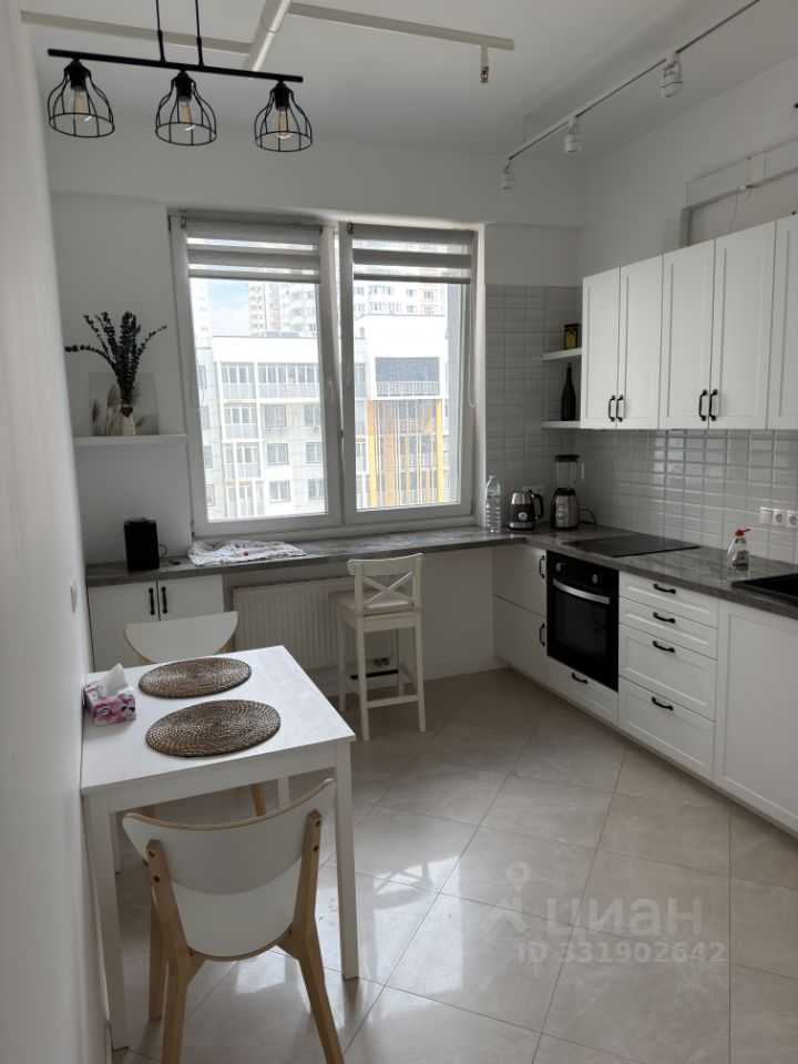 2-комнатная квартира, 60 м² — фотография 3