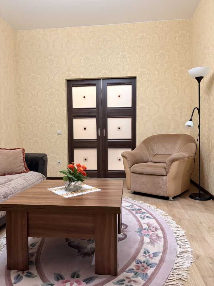 2-комнатная квартира, 60 м² — фотография 2
