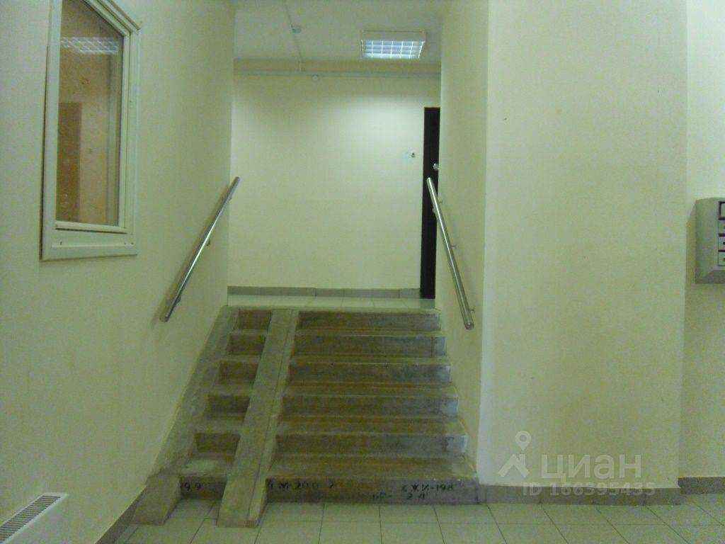 2-комнатная квартира, 60 м² — фотография 2