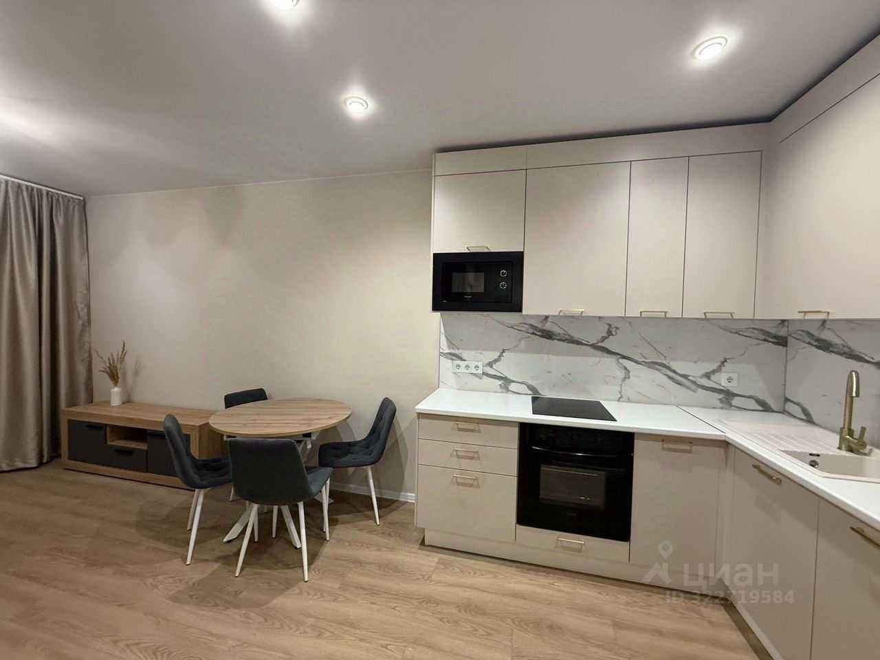 2-комнатная квартира, 38 м² — фотография 2
