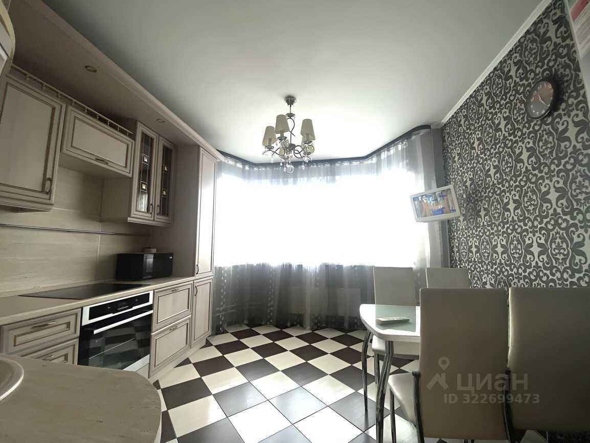 2-комнатная квартира, 64 м² — фотография 2