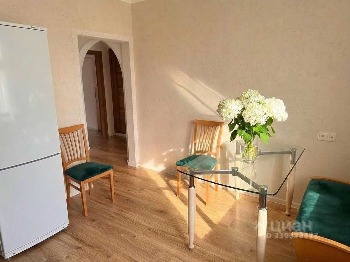 3-комнатная квартира, 90 м² — фотография 3