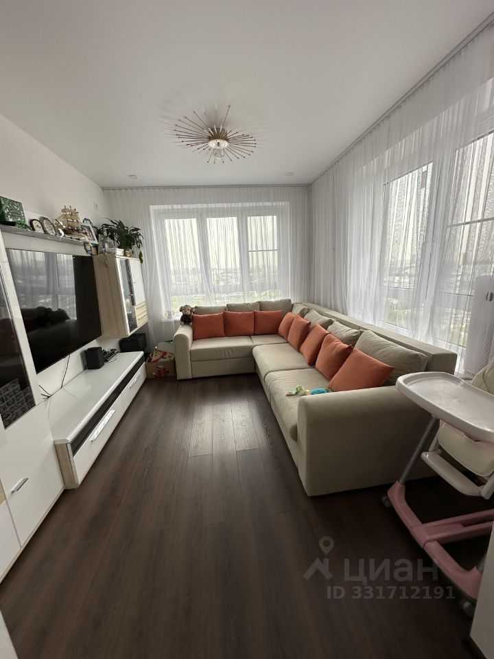 4-комнатная квартира, 87,9 м² — фотография 2