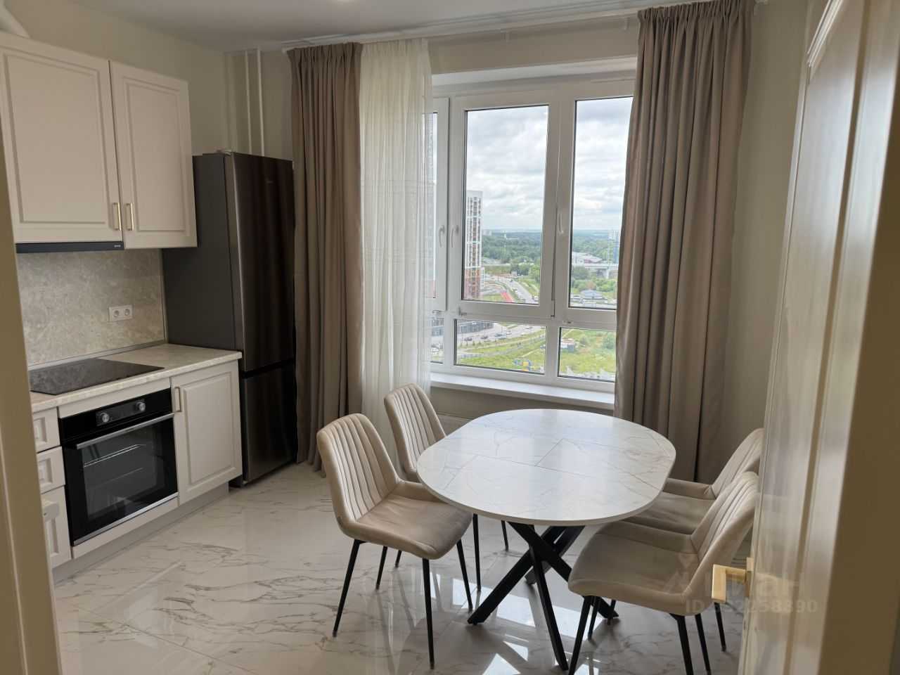 2-комнатная квартира, 52,8 м² — фотография 2