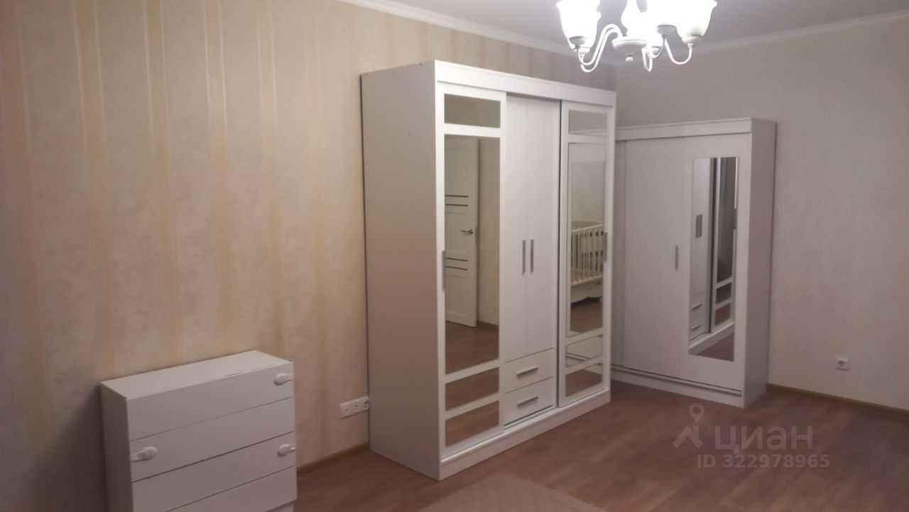 2-комнатная квартира, 64 м² — фотография 2