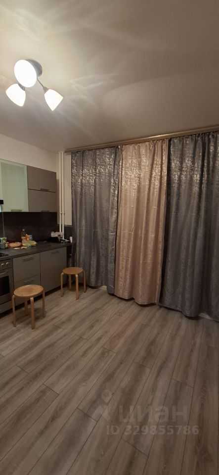 3-комнатная квартира, 74 м² — фотография 2