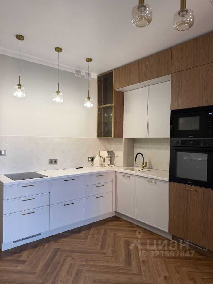 4-комнатная квартира, 109 м² — фотография 2