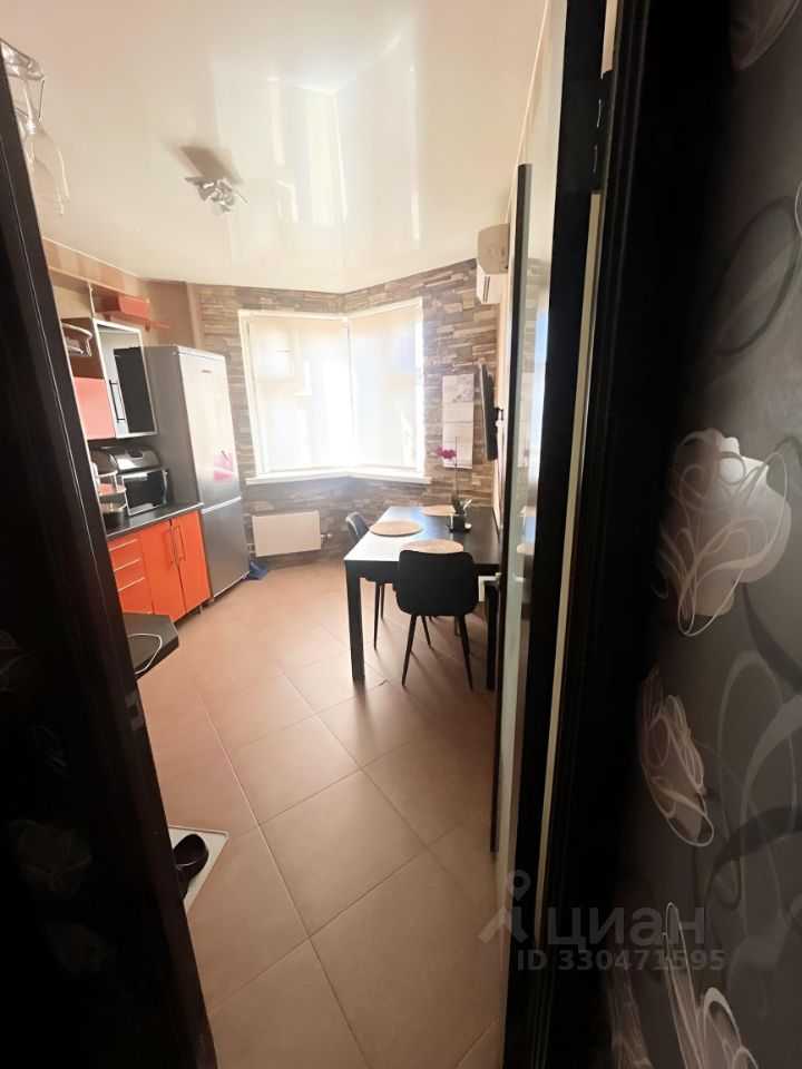 2-комнатная квартира, 55 м² — фотография 3