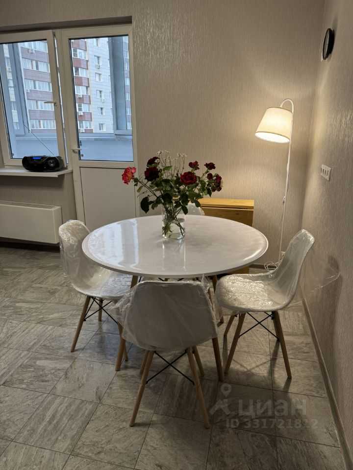 2-комнатная квартира, 70 м² — фотография 2