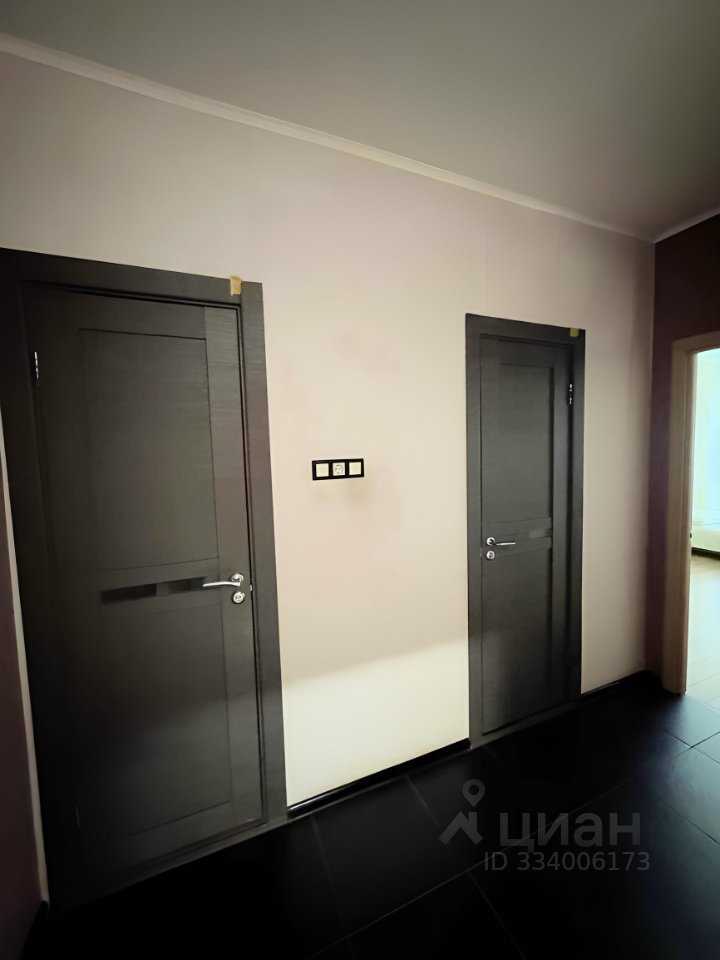 2-комнатная квартира, 68 м² — фотография 2