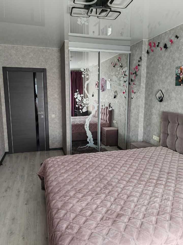 2-комнатная квартира, 70 м² — фотография 3