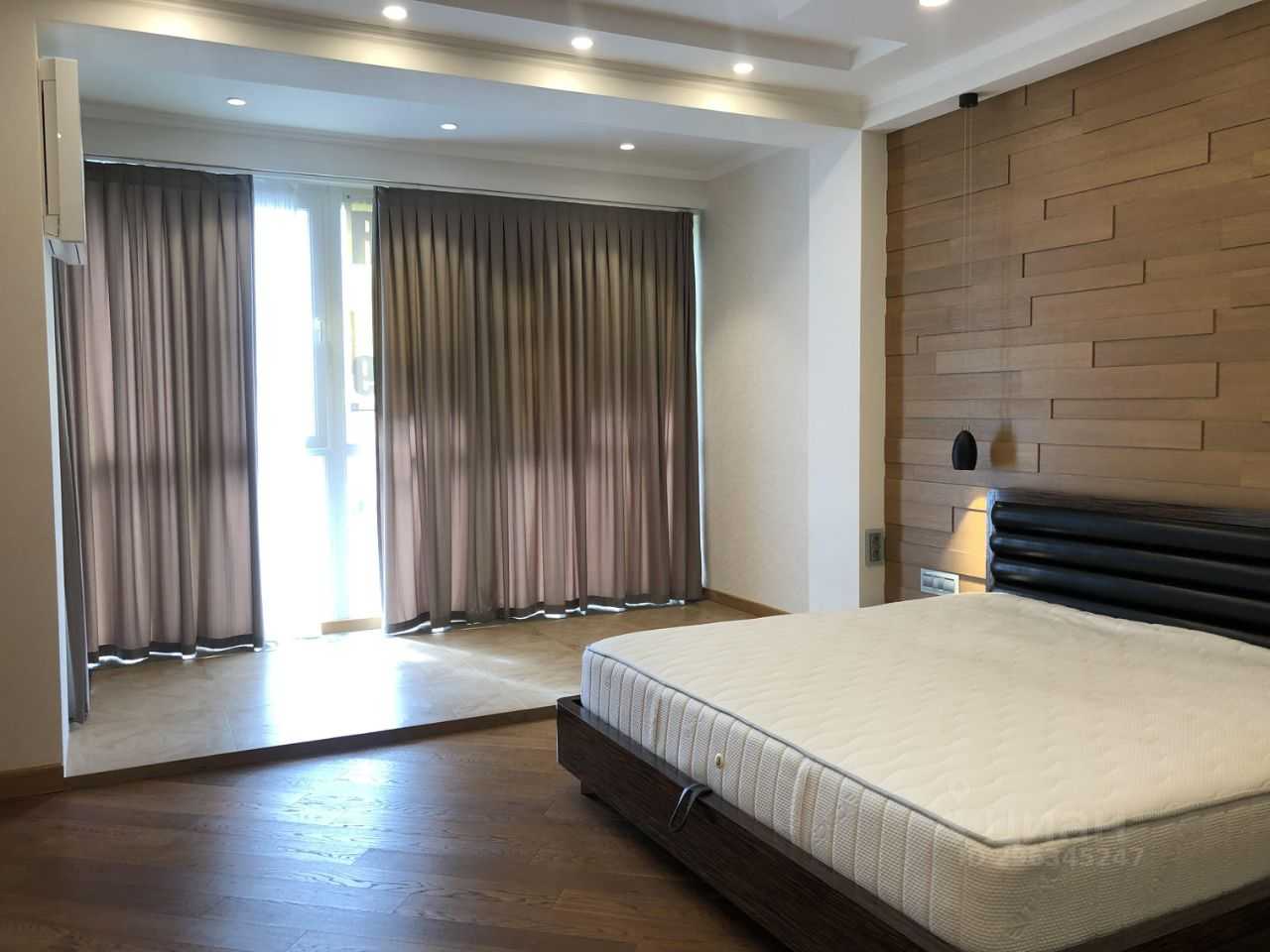 5-комнатная квартира, 140 м²