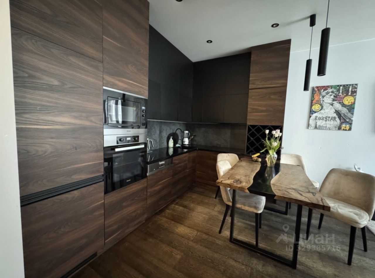 3-комнатная квартира, 90 м²