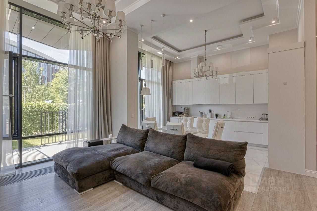 2-комнатная квартира, 84 м² — фотография 2