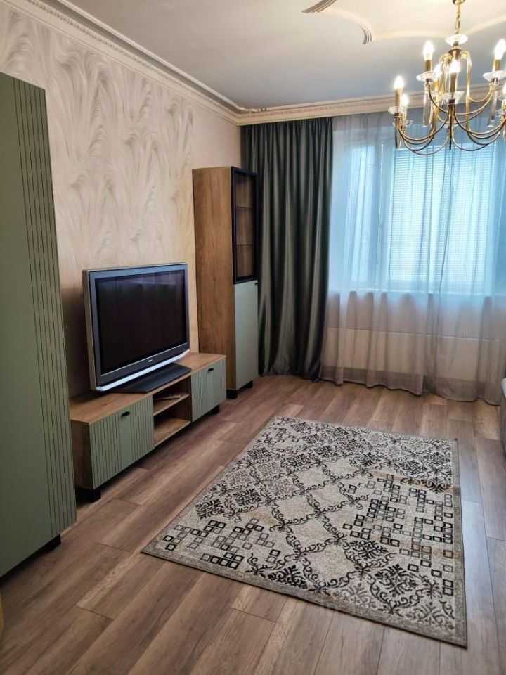 2-комнатная квартира, 61,8 м² — фотография 2