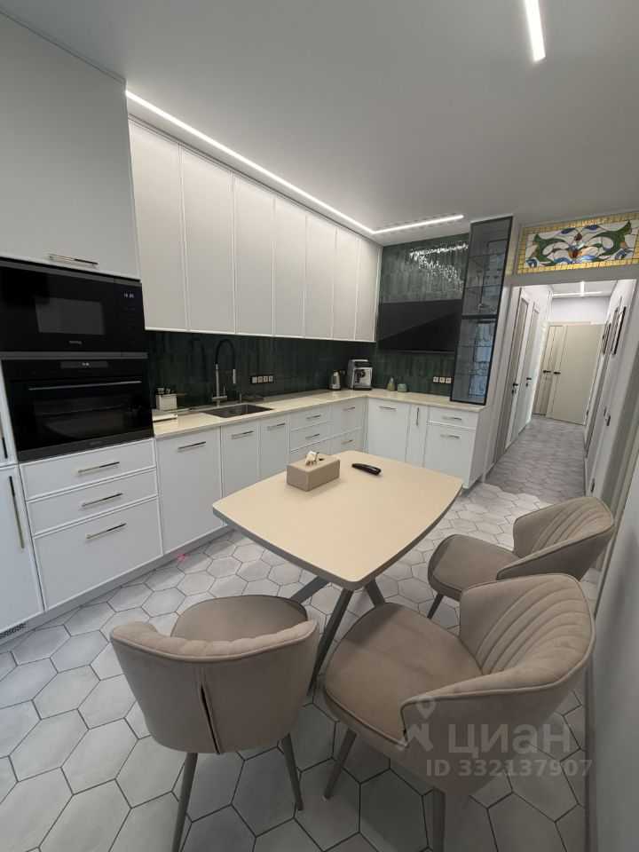 3-комнатная квартира, 72 м² — фотография 2