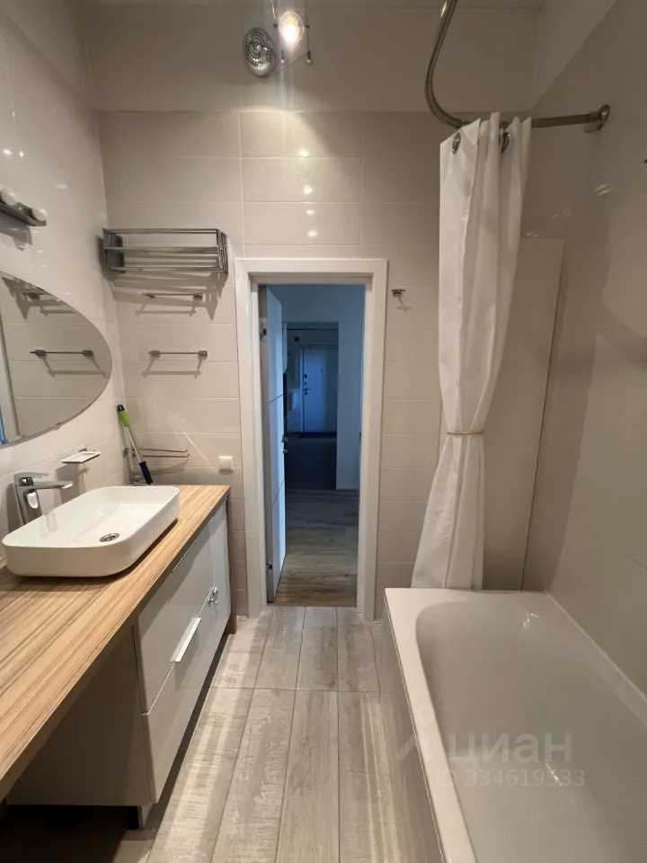 2-комнатная квартира, 55 м² — фотография 2