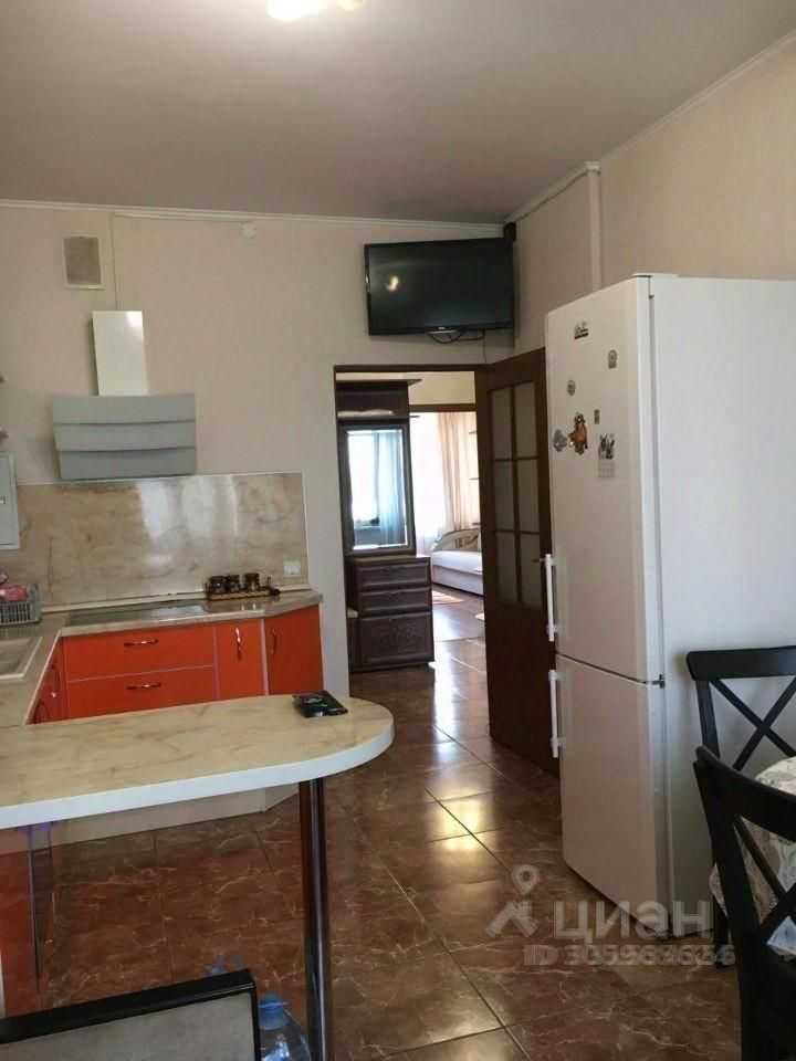 2-комнатная квартира, 60 м²